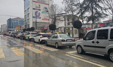 İnönü Caddesi’nde Trafik Akışı Başlıyor! Otobüslerin Kalkış Noktaları Güncellendi