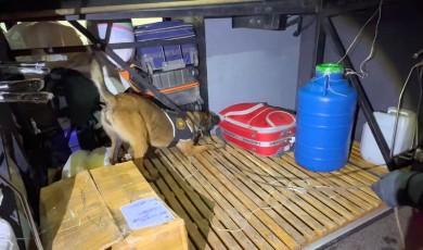 Kale Uygulama Noktasında Narkotik Köpeği Zehir Tacirlerine Geçit Vermedi