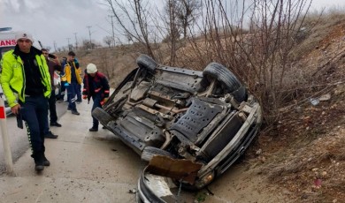 Malatya Ankara Karayolunda Otomobil Takla Attı! 6 Kişi Yaralandı