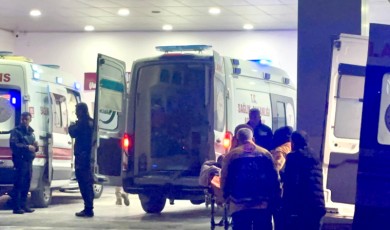 Malatya'da Gece Yarısı Kanlı Kavga: 5 Kişi Bıçakla Yaralandı