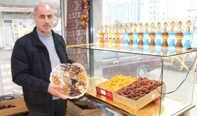 Malatya’da Oğlunun Bıçakladığı Baba Mustafa Berk Hayatını Kaybetti