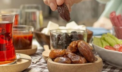 Ramazan Ayında Kilo Almak Kader Değil Doğru Beslenme İle Kilo Vermek Mümkün
