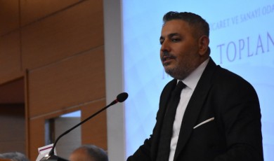 Sadıkoğlu: Sadece Binaları Değil Şehrin Ticaretini De Yeniden İnşa Etmeliyiz