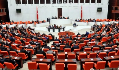Sosyal Medya Platformlarına Yaş Doğrulama Zorunluluğu Getiriliyor