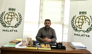 Yetim Gülerse Dünya Güler... Malatya’da Binlerce Aileye Ramazan Yardımı Ulaştırılıyor