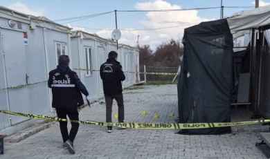 Konteynerkentte Bacanak Kavgası Kanlı Bitti