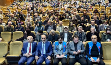 Malatya’da Kutsal Yolculuk Heyecanı Başladı: 772 Hacı Adayı Eğitimden Geçiyor
