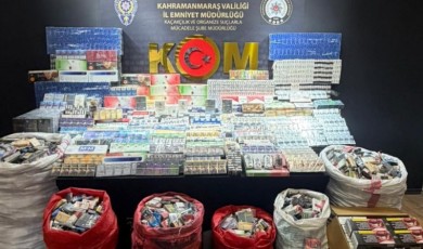 Polisten Üç Ayrı Adrese Eş Zamanlı Baskın: Kaçak Sigara Sevkiyatı Durduruldu