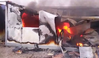 Samanköy Konteyner Kentte Korku Dolu Anlar: Alevler Bir Anda Her Yeri Sardı