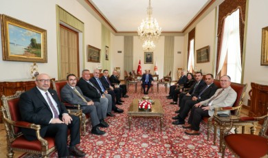 Çiftçinin Geleceği İçin Kritik Adım: Zirai Don Raporu Meclis Başkanına Sunuldu