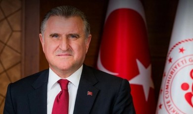 Kariyer Kapısı Üzerinden Binlerce Genç İçin Yeni İstihdam Kapısı Açılıyor