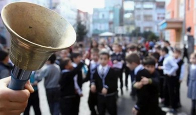 Karne günü ne zaman, okullar ne zaman kapanacak? 2026 yaz tatili için geri sayım başladı