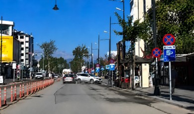 Kaza Yapan Sürücü Öfkesine Yenik Düşünce El Frenini Unuttu