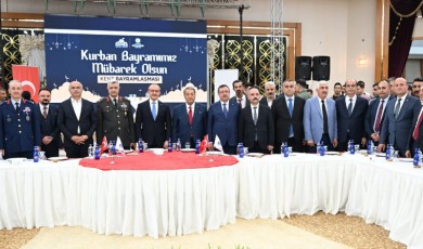 Kent Bayramlaşmasında Deprem Sonrası Yürütülen Çalışmalar Ön Plana Çıktı