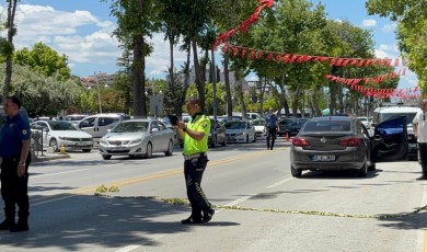 Malatya İnönü Caddesi'nde Otomobilin Çarptığı Yaya Ağır Yaralandı