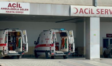 Malatya'da Aynı Güzergahta Peş Peşe Kazalar: Hastanelere Yaralı Akını Başladı