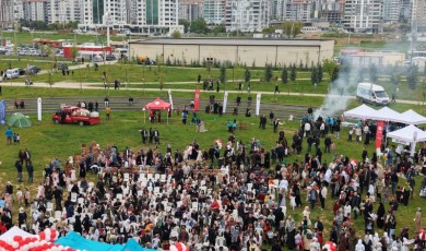 Malatya'da Minik Yürekler Kur'an İle Buluştu: Aile Ve Çocuklar Kent Park'ta Bir Araya Geldi