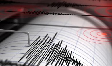 Sabaha Karşı Meydana Gelen Deprem Vatandaşları Sokağa Döktü