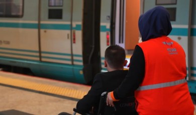Ulaştırma Bakanı Uraloğlu Engelli Yolcular İçin Ücretsiz Seyahat Rakamlarını Açıkladı