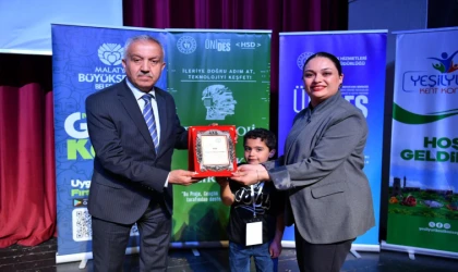Yapay Zekadan Bulut Teknolojilerine: Yeşilyurt’ta Teknoloji Rüzgarı Esti
