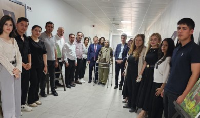 Depremin Acılarını Sanatla Saran Fatma Öğretmen Azmiyle Akçadağ'da Takdir Topladı