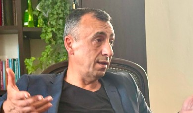 İnsanlar Ayrıcalık Değil Adalet İstiyor Diyen İbrahim Güzel Seçilmiş Siyasetçilere Yönelik Eleştirileri Sıraladı