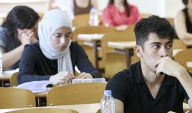 Kimlik Kartı Olmayan Hiçbir Öğrenci Sınav Salonu Kapısında Mağdur Kalmayacak