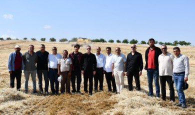 MAGİNDER Başkanı Salih Karademir Yazıhan'da Çiftçilerle Buluşarak Tarım Fuarı Çağrısı Yaptı