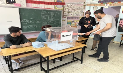 Malatya'da Üç Mahalle Yeni Muhtarını Seçmek İçin Sandık Başına Gitti
