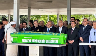 Önceki Dönem Malatya Milletvekili Öznur Çalık’ın Kayınvalidesi Dualarla Defnedildi