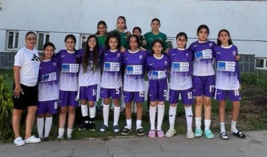 Şampiyon Kız Futbol Takımından Sitem Dolu Çağrı: Kupayı Getirdik Destek Bekliyoruz