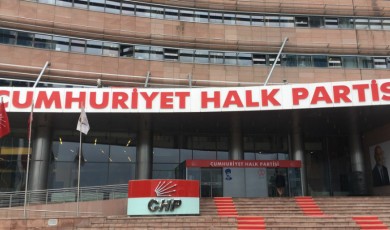 Yargıtay Kararı Resmileşti: Veli Ağbaba ve Dokuz Milletvekilinin CHP Üyeliği Silindi
