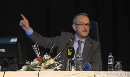Ağır Hasarlı Binaları Savunmanın İnsanlığa İhanet Olduğunu Belirten Vali Yavuz Esnafa Seslendi