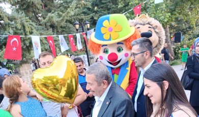 Tarihi Bedesten Çocuk Panayırı İle Şenlendi