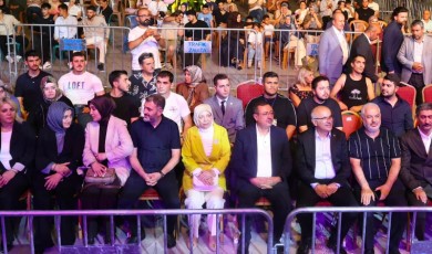 Esnaf İş Yeri, Vatandaş Geçim Derdindeyken Festival Sönük Kaldı