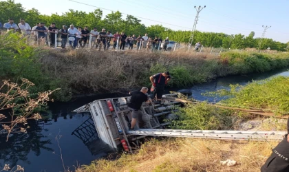 Feci Kazada Can Pazarı: Kanalda Sıkışan Sürücü Hastanede Hayatını Kaybetti