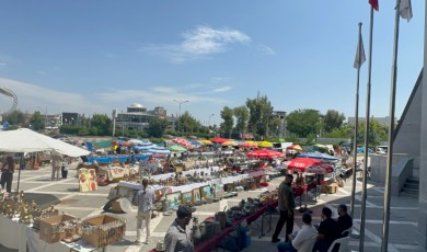 Malatya'da Düzenlenen Antika Sergisi Geçmişin İzlerini Ziyaretçilerle Buluşturdu