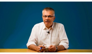 Ağırlık Diplomadan Değil Aynı Yerde Dik Durmaktan Gelir!