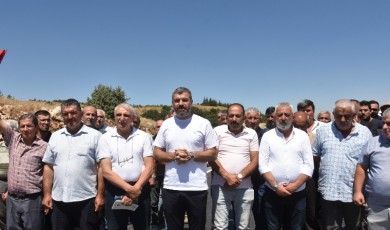 Arapgir Halkı Bitmeyen 54 Kilometrelik Yol İçin Eylem Yaptı