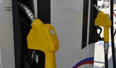 Benzin Fiyatları 72 Lira Sınırına Dayanıyor