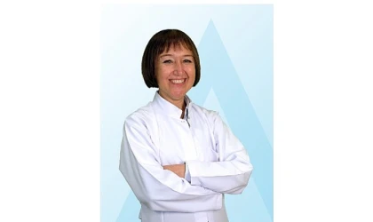 Dr. Melda Koyuncu Yaz Aylarında Ortaya Çıkan Cilt Lekelerini Anlattı