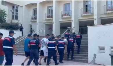Eş Zamanlı Operasyonlarda 48 Organizatör Yakalandı 31 Kişi Tutuklandı