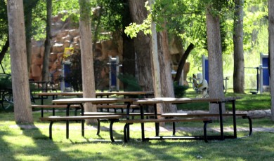 Hekimhan'da 12 Yıllık Sessizlik Bozularak Ilıca Sosyal Tesisleri Yeniden Halkın Hizmetine Açıldı