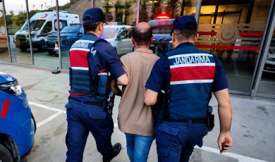 Jandarmadan 30 İlde Eş Zamanlı DEAŞ Operasyonu: 104 Gözaltı