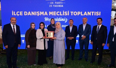 Kırkgöz Sahil Parkı’nda Düzenlenen Toplantıda Teşkilatın Çeyrek Asırlık Yolculuğu Değerlendirildi