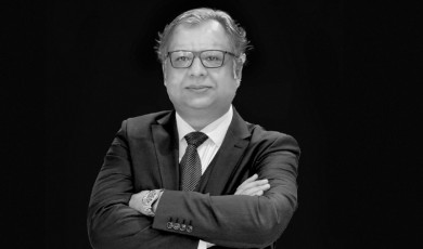 Murat ÇETİN / Fikir Eskiydi, Alkış Bayram'a Kaldı