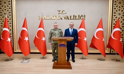 Sancak Devir Teslim Töreninin Ardından Korgeneral Gültekin Yaralı Resmi Görevine Başladı
