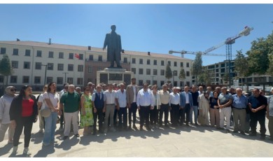 Yeni Parti Malatya İl Başkanlığı Kuruluş Dilekçesini Valiliğe Vererek Resmen Kuruldu