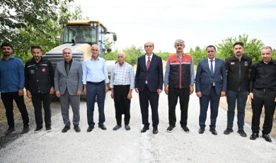 Sütlüce’de 15 Kilometrelik Yol Çalışmasında Sona Doğru