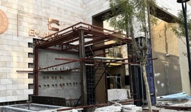 Akpınar Çarşısında Yeşil Alanlara Yapılan Kaçak Yapılar Tepki Çekiyor!